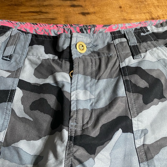 Nike FIT DRY Women’s GRAY and BLUE  Apparel cargo pants gold buttons & pink logo - Picture 3 of 10